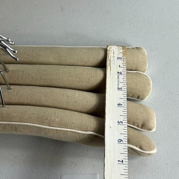 Set Of 4 Linen Covered Padded Hangers With Silver Hardware - Picture 7 of 7